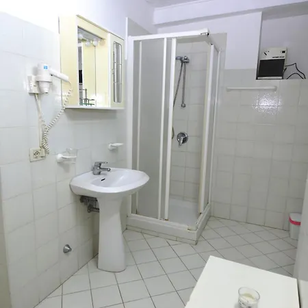 Kalimera Apartman *